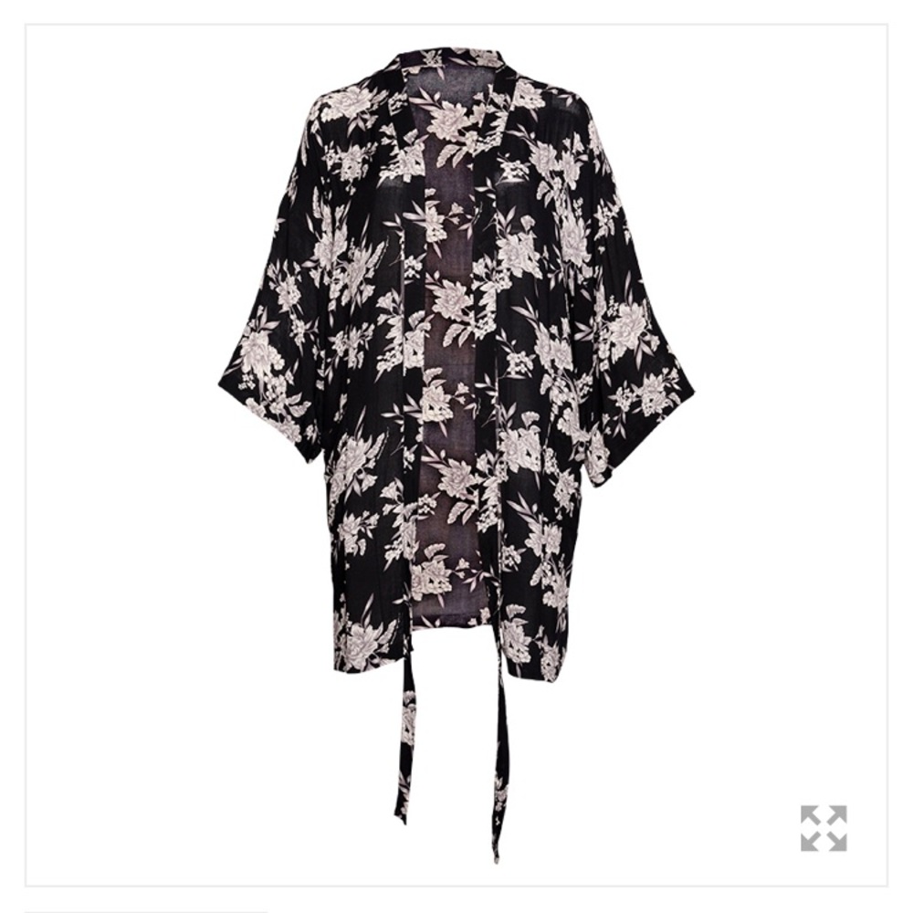 Spiritual Gangster Maya Kimono